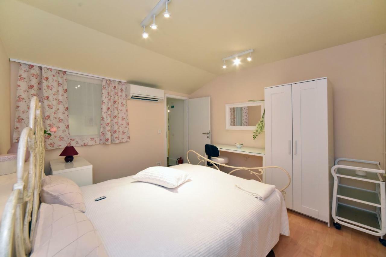 Ban Jelacic Apartment Zagreb Dış mekan fotoğraf